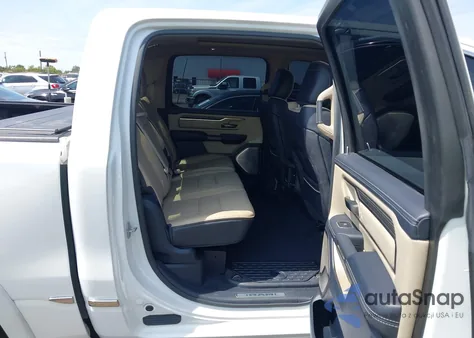 2020 Ram 1500 Limited 4X4 5'7 Box from USA, damaged, VIN 1C6SRFHT8LN141851